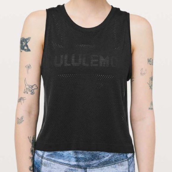 Lululemon | Breeze By Muscle Crop Tank | Wordmark | Sz 10/12 | Black | EUC - Picture 1 of 9